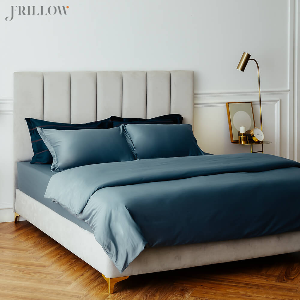 ชุดปลอกผ้านวมและผ้าปูที่นอนพรีเมียม ปลอกผ้านวม 100x90 นิ้ว FRILLOW The Signature สีเขียว Green 800 เส้นด้าย_1