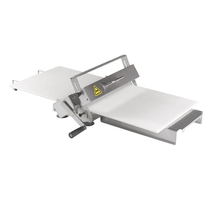 เครื่องรีดแป้งพร้อมแผ่นรีดแป้ง JAPAN KNEADER MA0927-RS201 แมนนวล