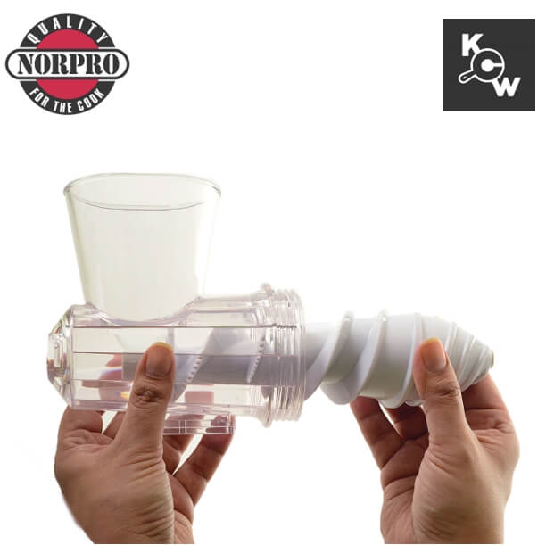  เครื่องทำไอศครีม จากผลไม้แช่แข็ง Norpro 6841 สีเขียว (ระบบ แมนนวล)