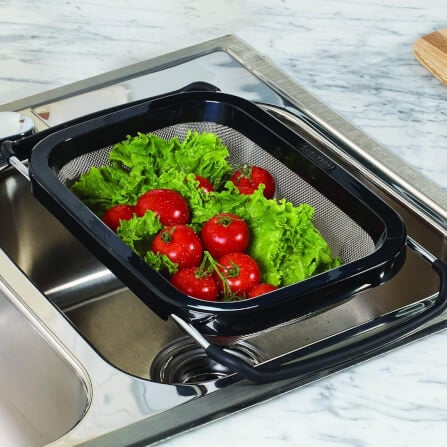 กระชอนล้างผักผลไม้สแตนเลสขยายได้ KitchenAid KG867OB สีดำ_4