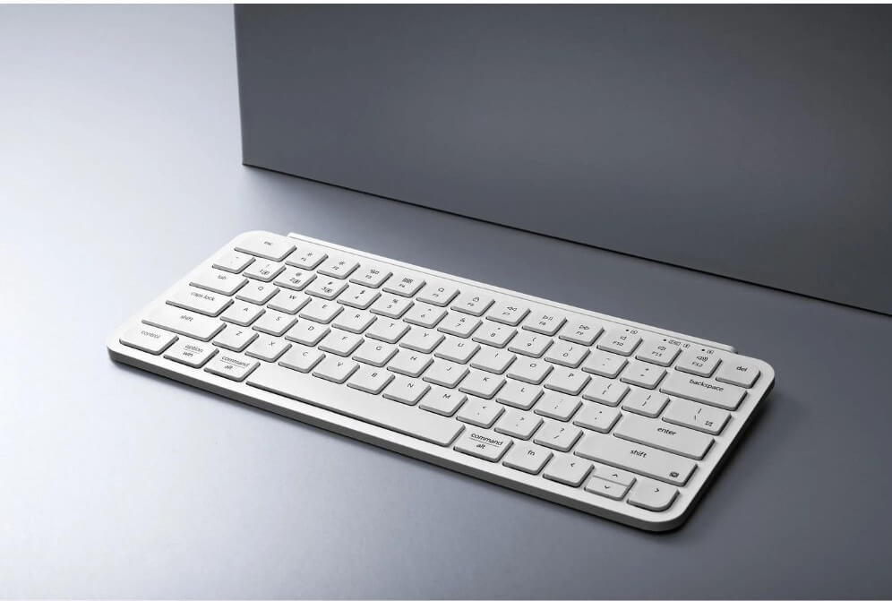 คีย์บอร์ดไร้สาย Keychron B1 Pro สีขาว