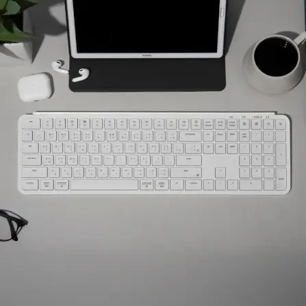 คีย์บอร์ดไร้สาย Keychron B6 Pro สีขาว_1