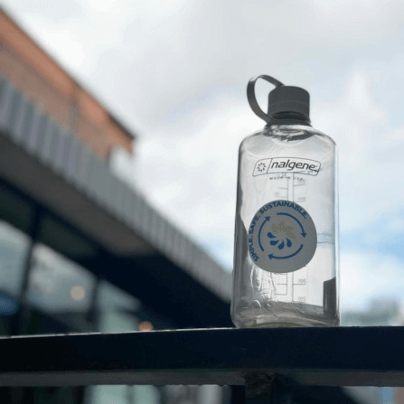 ขวดน้ำปากแคบ NALGENE รุ่น SUSTAI MONOCHROME ขนาด 32 ออนซ์ สี COTTON_2