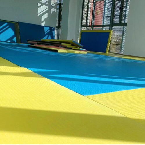 เบาะยิวยิตสู HOMEFITTOOLS สีดำ หนา 60 MM. (200X100CM.)