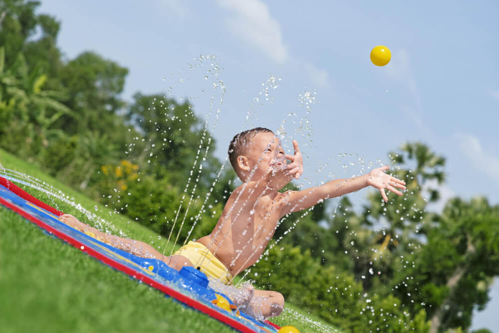 ลานน้ำพุสำหรับเด็ก BESTWAY 52725 ขนาด 1.70M X 1.40M PIRATE PARADISE SPLASH PAD