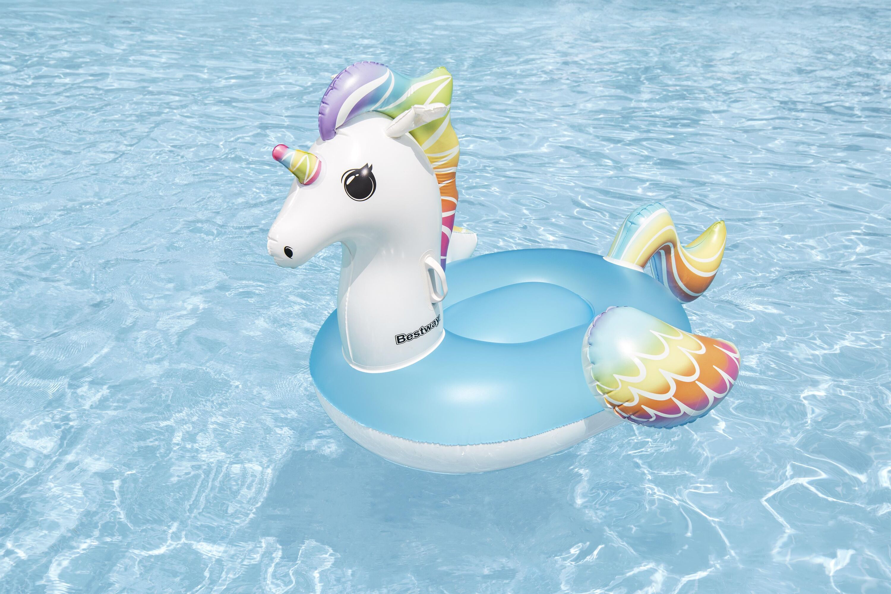 แพลอยน้ำยูนิคอร์น BESTWAY 41114 FANTASY UNICORN ขนาด 1.55M X 1.19M.