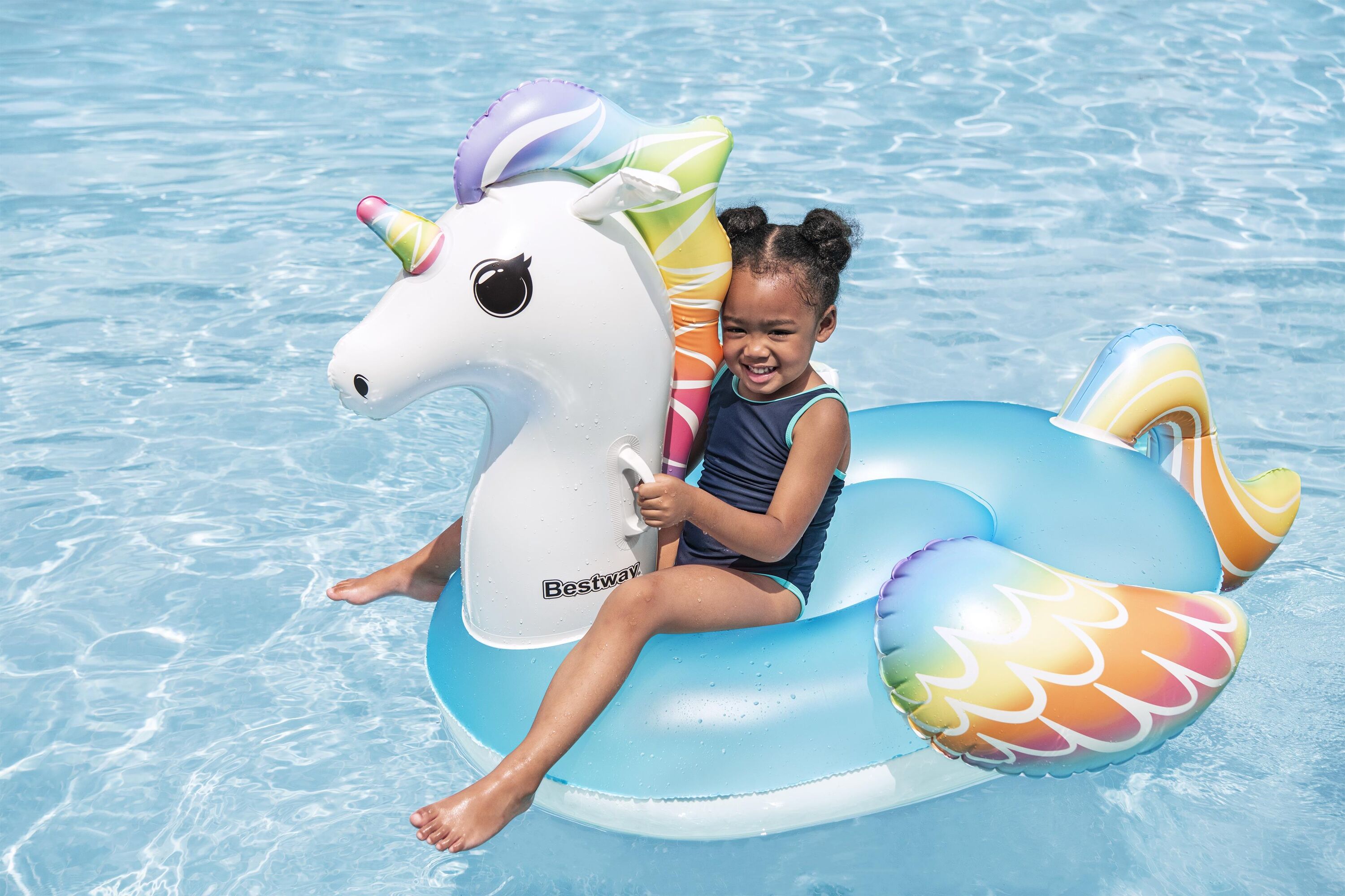 แพลอยน้ำยูนิคอร์น BESTWAY 41114 FANTASY UNICORN ขนาด 1.55M X 1.19M.