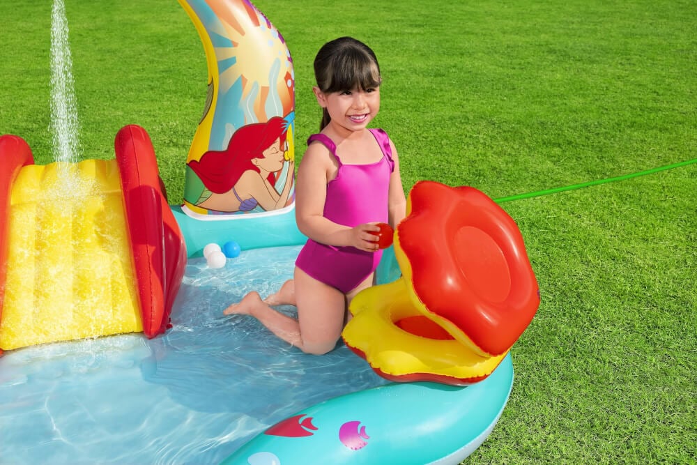 สระน้ำ DISNEY ขนาด 2.21M X 1.93M X 1.17M LITTLE MERMAID