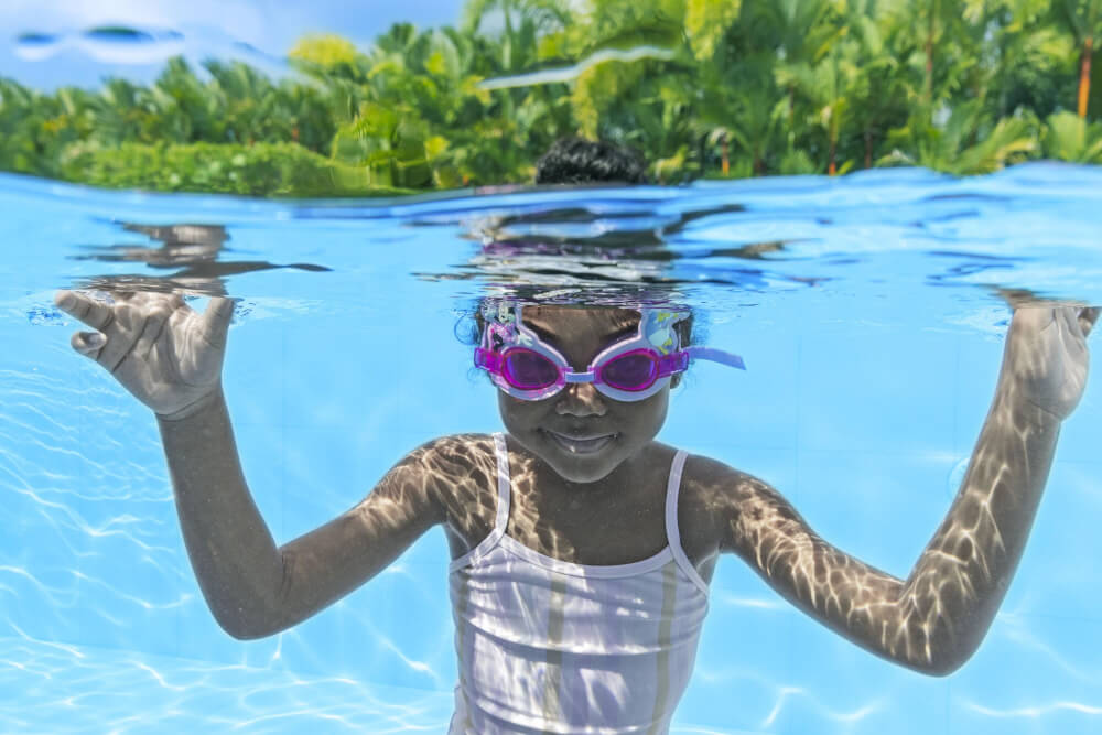 แว่นตาว่ายน้ำเด็ก DISNEY ลาย MINNIE