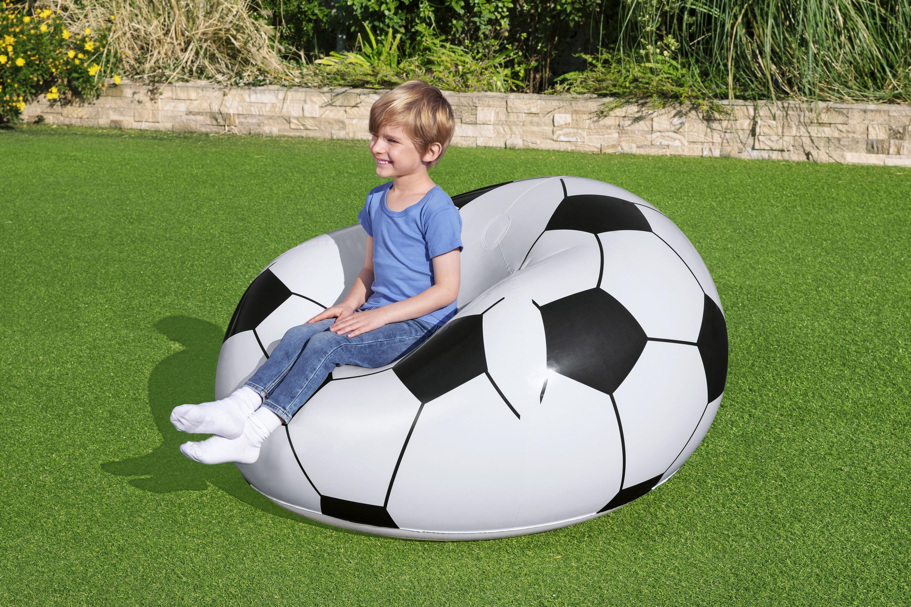 โซฟาเป่าลม  Bestway 75010 Beanless Soccer Ball ขนาด 114 x 112 x 66 ซม. _5