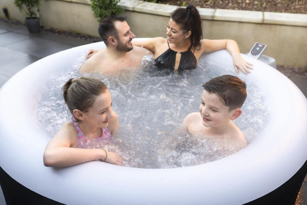 สปาเป่าลม Lay-Z-Spa® Bestway Miami AirJet ขนาด 1.80m x 1.80m x 66cm
