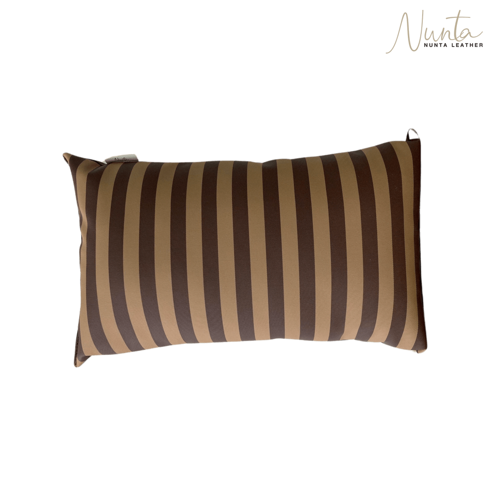 หมอนพิง Nunta Leather รุ่น Sunkissed Size: 18x10 นิ้ว สีน้ำตาลเข้ม-น้ำตาล