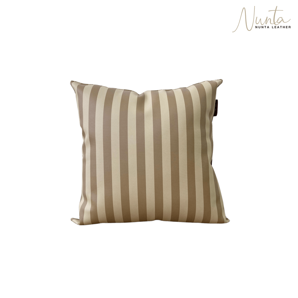 หมอนพิง Nunta Leather รุ่น Sunkissed Size: 15x15 นิ้ว สีกาแฟ-กาแฟอ่อน