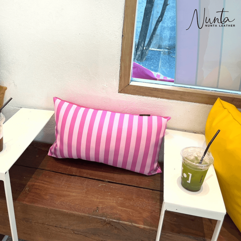 หมอนพิง Nunta Leather รุ่น Sunkissed Size: 18x10 นิ้ว สีกาแฟ-กาแฟอ่อน