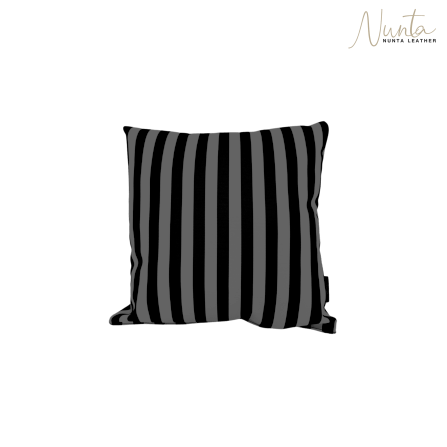 หมอนพิง Nunta Leather รุ่น Sunkissed Size: 15x15 นิ้ว สีดำ-เทา