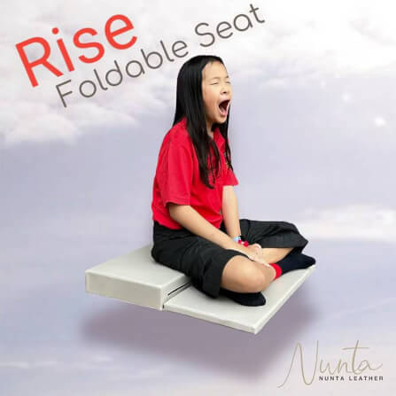 เบาะรองนั่ง พับได้ พิมพ์ชื่อได้ Nunta Leather Rise Flodable Seat 60x60x10cm สีแทนส้มอ่อน_1