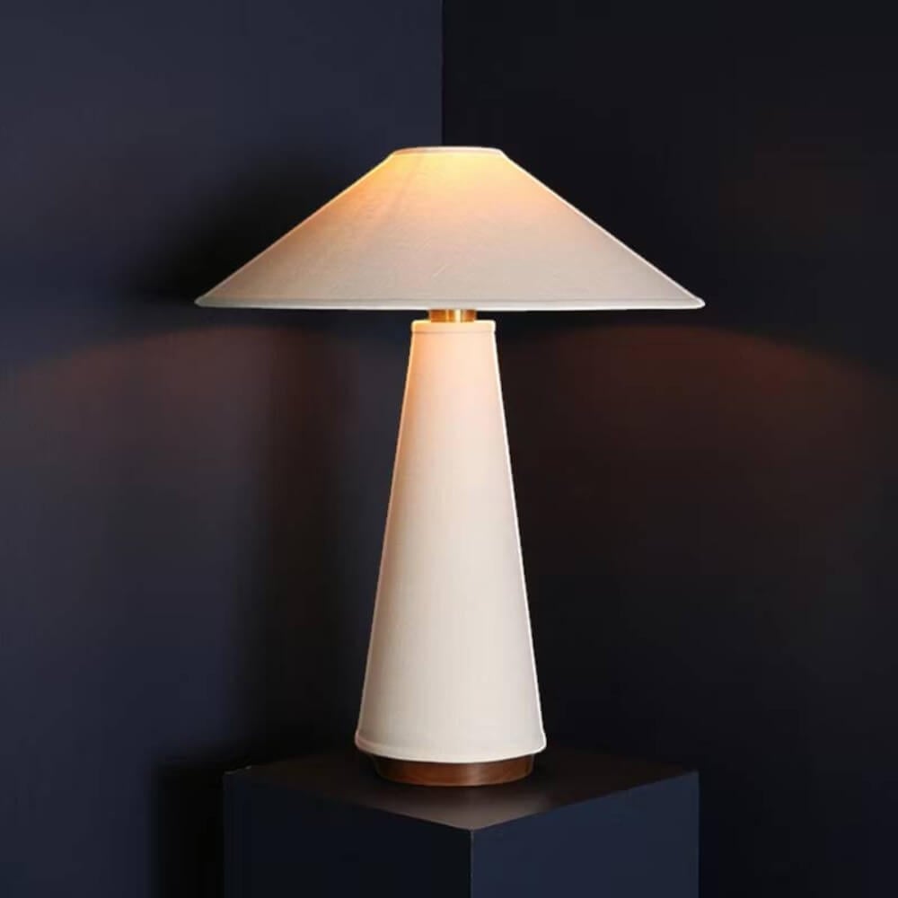 โคมไฟตั้งโต๊ะ YFACTORY LT003589 ขนาด 36x36x45 ซม. สีขาว