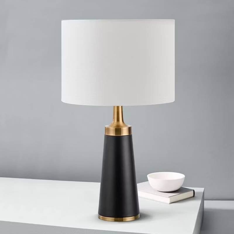 โคมไฟตั้งโต๊ะ YFACTORY LT123164 ขนาด 33x33x58 ซม. สีดำ/ทอง