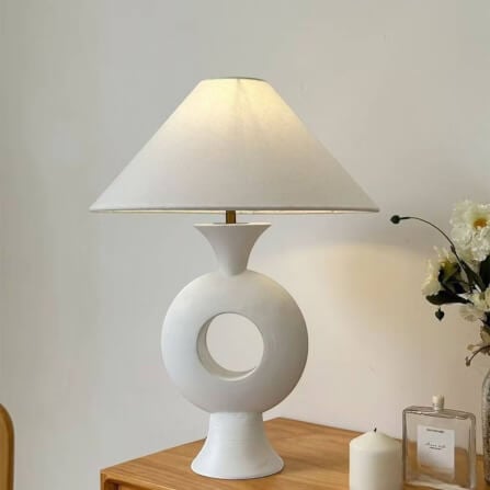 โคมไฟตั้งโต๊ะ YFACTORY LT110524 ขนาด 40x40x55 ซม. สีขาว_5