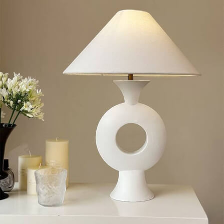 โคมไฟตั้งโต๊ะ YFACTORY LT110524 ขนาด 40x40x55 ซม. สีขาว_1