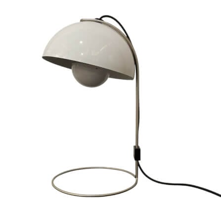 โคมไฟตั้งโต๊ะ YFACTORY LT122583 ขนาด 23x35x42 ซม. สีขาว_0