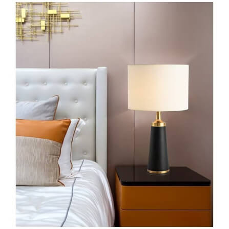 โคมไฟตั้งโต๊ะ YFACTORY LT123164 ขนาด 33x33x58 ซม. สีดำ/ทอง_1