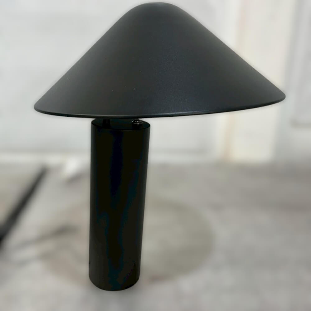 โคมไฟตั้งโต๊ะ YFACTORY รุ่น LT120338  ขนาด 38x38x50 ซม. สีดำ