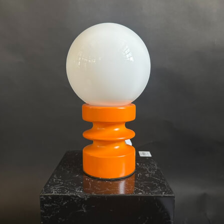 โคมไฟตั้งโต๊ะ YFACTORY รุ่น LT106888 ขนาด 15x15x25ซม. สีส้ม_1