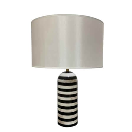 โคมไฟตั้งโต๊ะ YFACTORY รุ่น LT122234 ขนาด 40x40x58 ซม. สีขาว-ดำ_0