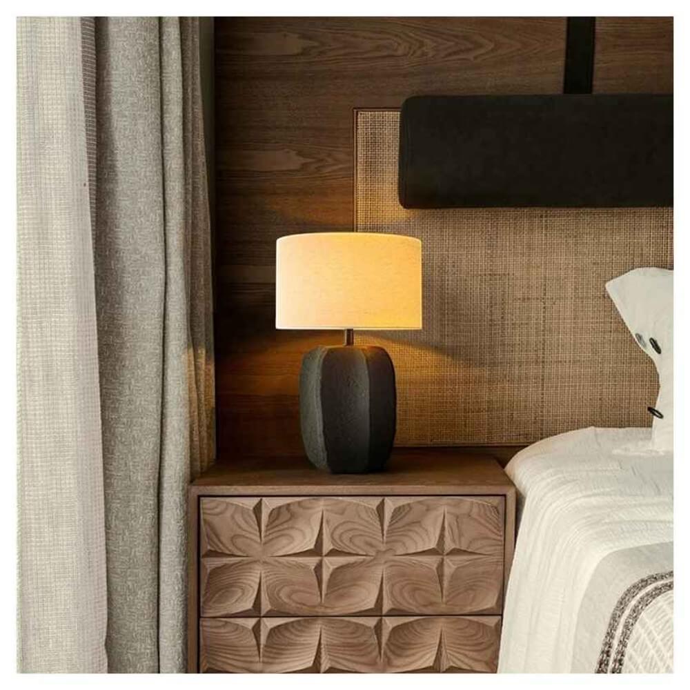 โคมไฟตั้งโต๊ะ YFACTORY  วัสดุเซรามิก ขนาด 30x30xH57 ซม. สีดำ_4