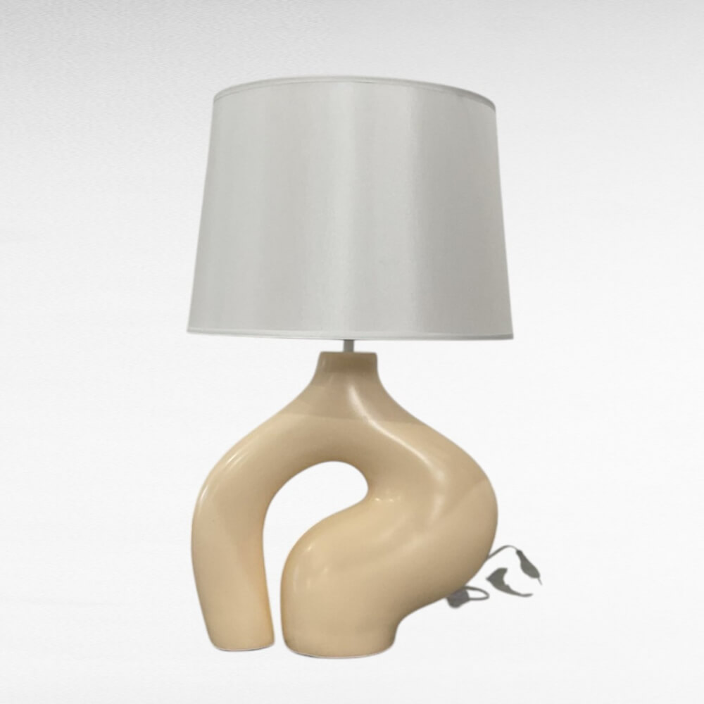 โคมไฟตั้งโต๊ะ YFACTORY วัสดุเรซิ่น ขนาด 32x25xH50 ซม. สีครีม_2