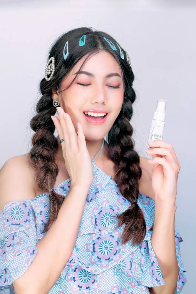 สเปรย์ดับกลิ่น วรดา ปริมาณ 30 ml.