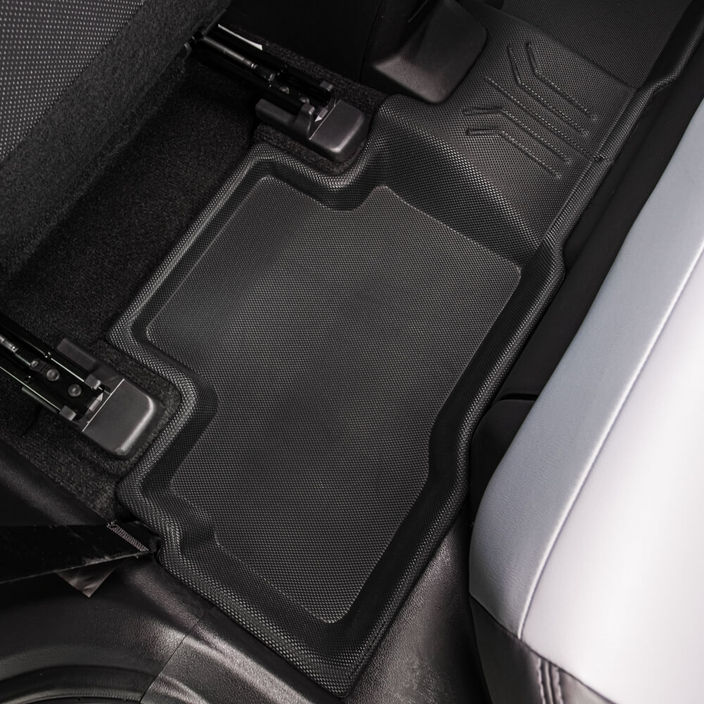 พรมปูพื้นรถยนต์ JUSTMATE TOYOTA YARIS CROSS 2023 - 2028