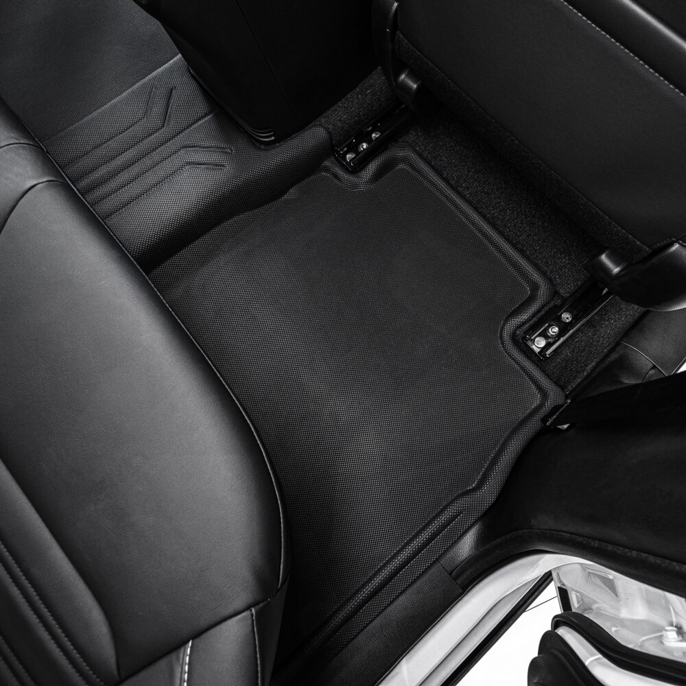พรมปูพื้นรถยนต์ JUSTMATE ISUZU D-MAX 4D 2020-2025_8