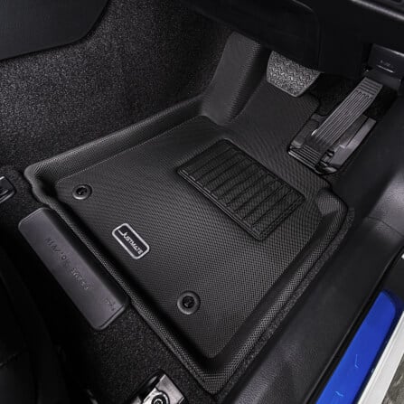 พรมปูพื้นรถยนต์ JUSTMATE TOYOTA CAMRY XV80 2024-2029_1