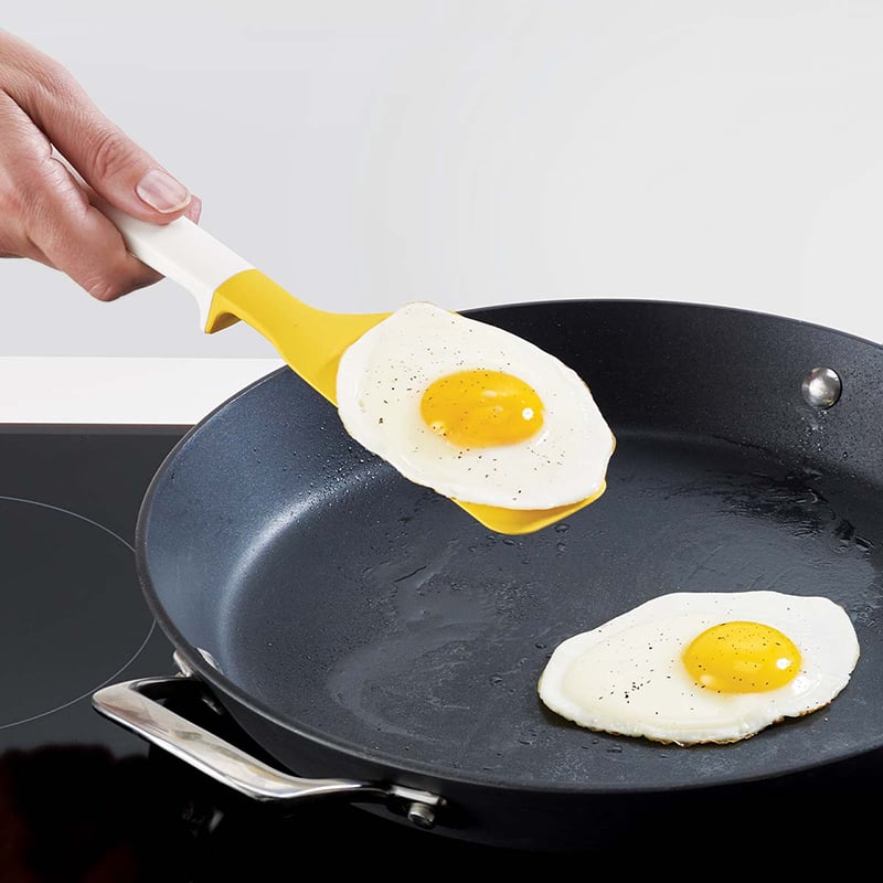 อุปกรณ์สำหรับทำเมนูไข่ต่างๆ JOSEPH JOSEPH รุ่น ELEVATE สีเหลืองขาว N20122 ด้ามยกสูง ไม่เลอะเค้าเตอร์ทำอาหาร_2