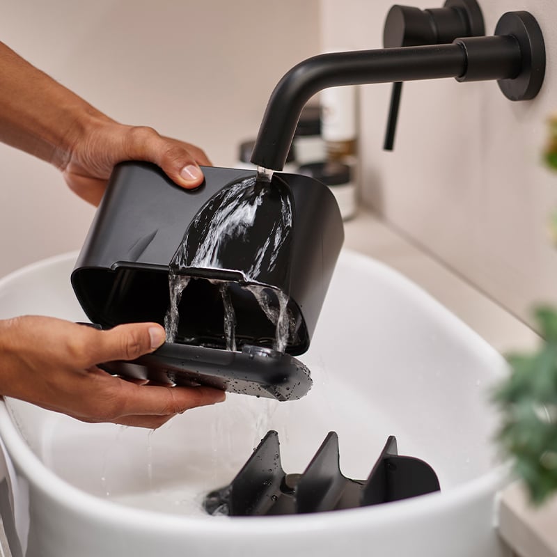 ที่ใส่แปรงสีฟันและยาสีฟัน Joseph Joseph รุ่น EasyStore สี Matt Black N70599_3