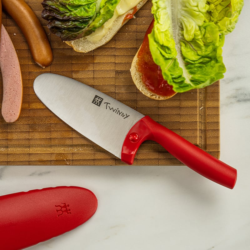 มีดสแตนเลสสตีลสำหรับเด็ก ZWILLING รุ่น TWINNY Kids   สีเงิน ด้ามสีแดง 10 cm N36550101_4
