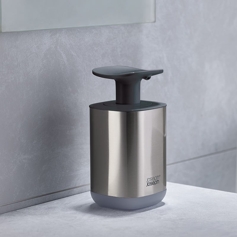 อุปกรณ์ใส่สบู่เหลว Joseph Joseph สำหรับใช้กับข้อมือหรือแขนเมื่อมือเลอะเทอะ รุ่น Presto สีเทา N85164_4