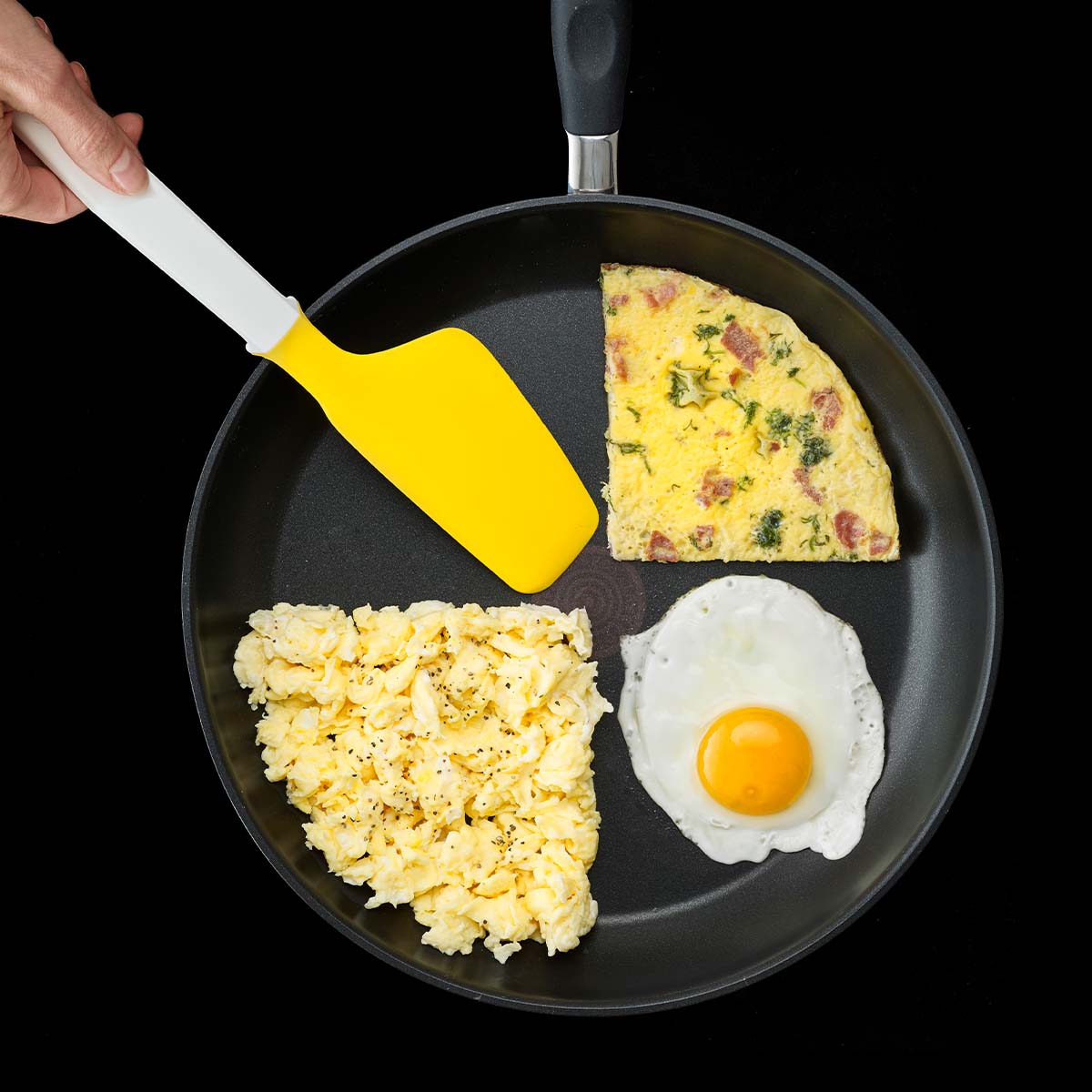 อุปกรณ์สำหรับทำเมนูไข่ต่างๆ JOSEPH JOSEPH รุ่น ELEVATE สีเหลืองขาว N20122 ด้ามยกสูง ไม่เลอะเค้าเตอร์ทำอาหาร_4