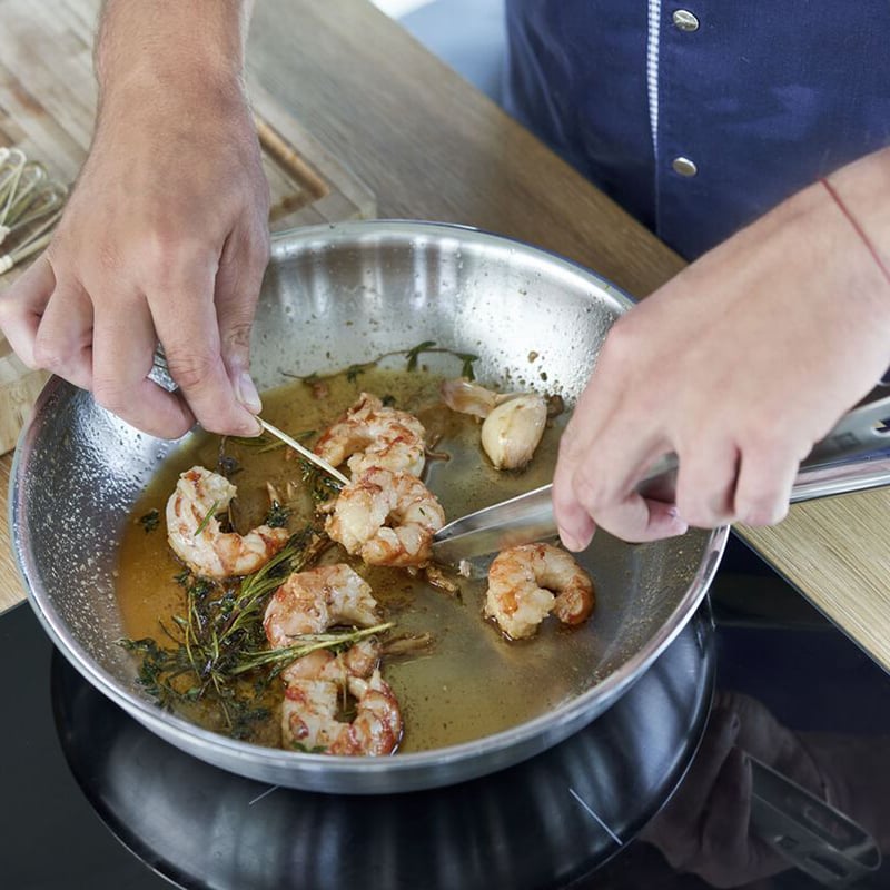 กระทะสแตนเลส ZWILLING  รุ่น Zwilling Pro กระจายความร้อนดี  สีเงิน 24 ซม. N65128240_5