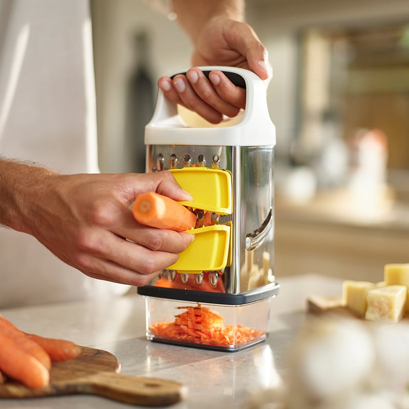 ที่ขูดอาหารพร้อมกล่องรองอาหาร Joseph Joseph รุ่น Multi-Grip สีเหลือง N20225_5