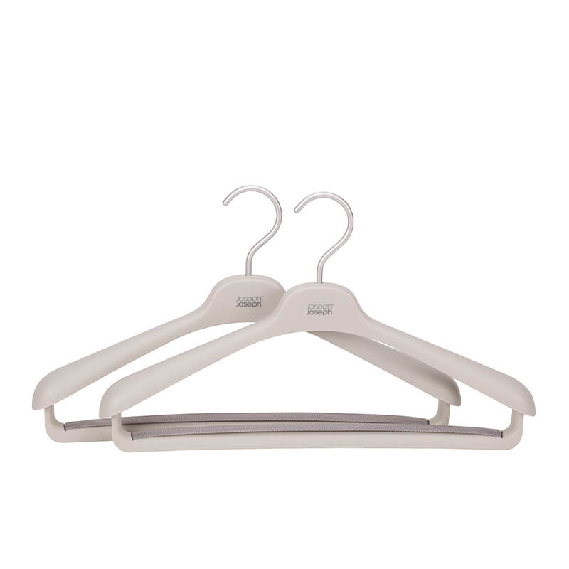 ชุดไม้แขวนเสื้อสำหรับสูทและเสื้อโค้ท 2 ชิ้น Joseph Joseph รุ่น Orderly สี Ecru N55017
