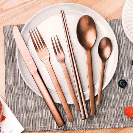 ชุดช้อนส้อมตะเกียบสแตนเลสสตีล ทนทาน 24 ชิ้น ZWILLING  สีโรสโกลด์ N07125424_3