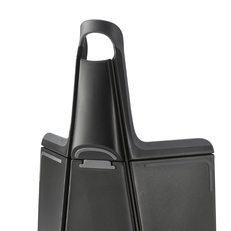 เขียงพับได้ Joseph Joseph รุ่น Chop2Pot Plus ไซซ์กลาง สีดำ N60202_2