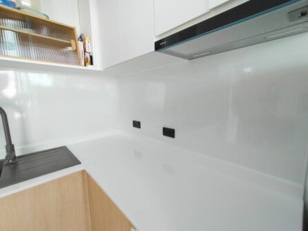 ผนังครัว กันความร้อน กันรอยขีดข่วนและกันคราบน้ำมัน (CW) 910 X 2420 MM._2