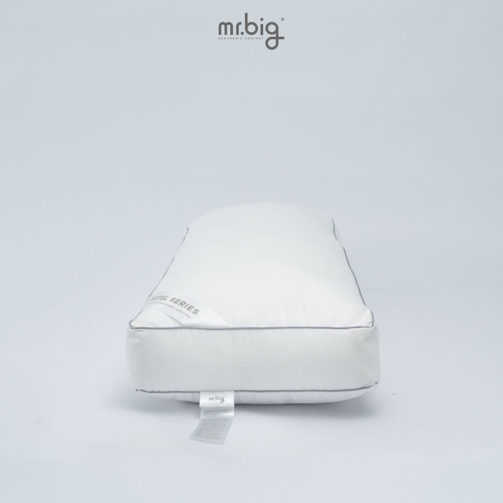 หมอนบอดี้ MR.BIG HOTEL SERIES BODY LUX PILLOW หมอนกอดนอนตะแคง สีขาว