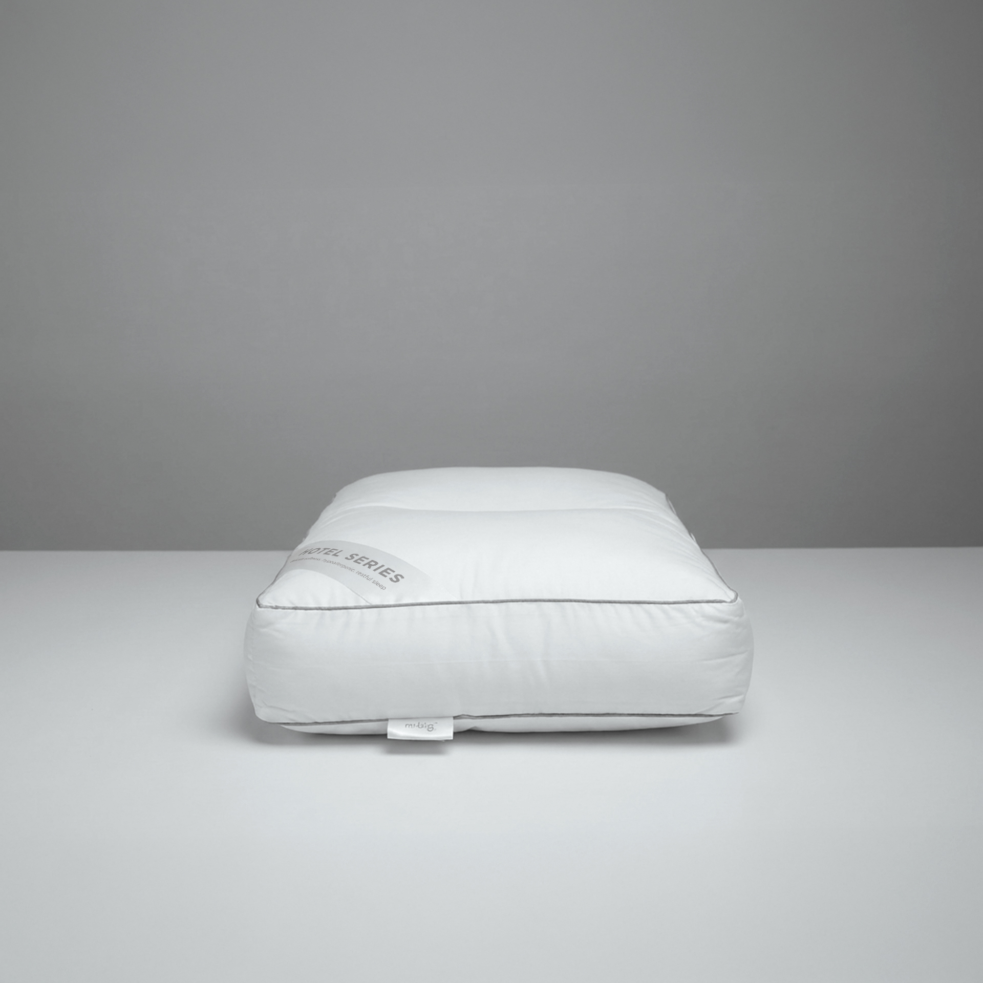 หมอนหนุน MR.BIG HOTEL SERIES LUX 4
