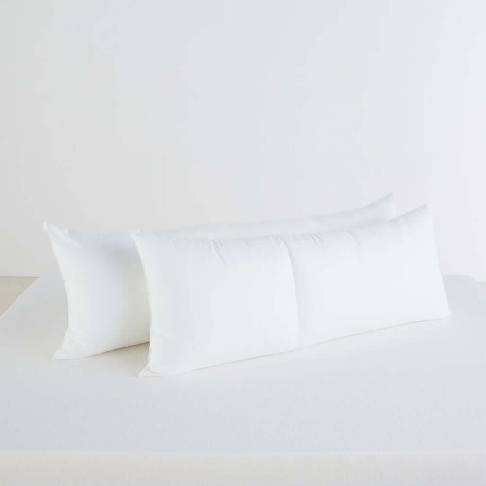 หมอนบอดี้ mr.big หมอนกอด Ergonomic 20x60 นิ้ว สีขาว