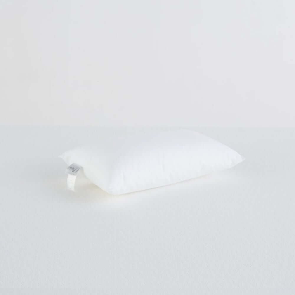 หมอนหนุน mr.big Baby Pillow หมอนหนุนเด็กเล็กอายุ 1-3 ปี สีขาว